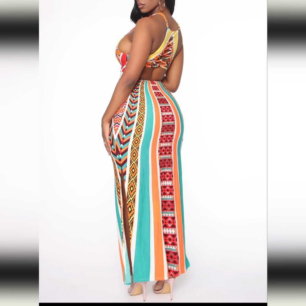 Colorful Maxi Dress - Picture 4 of 5